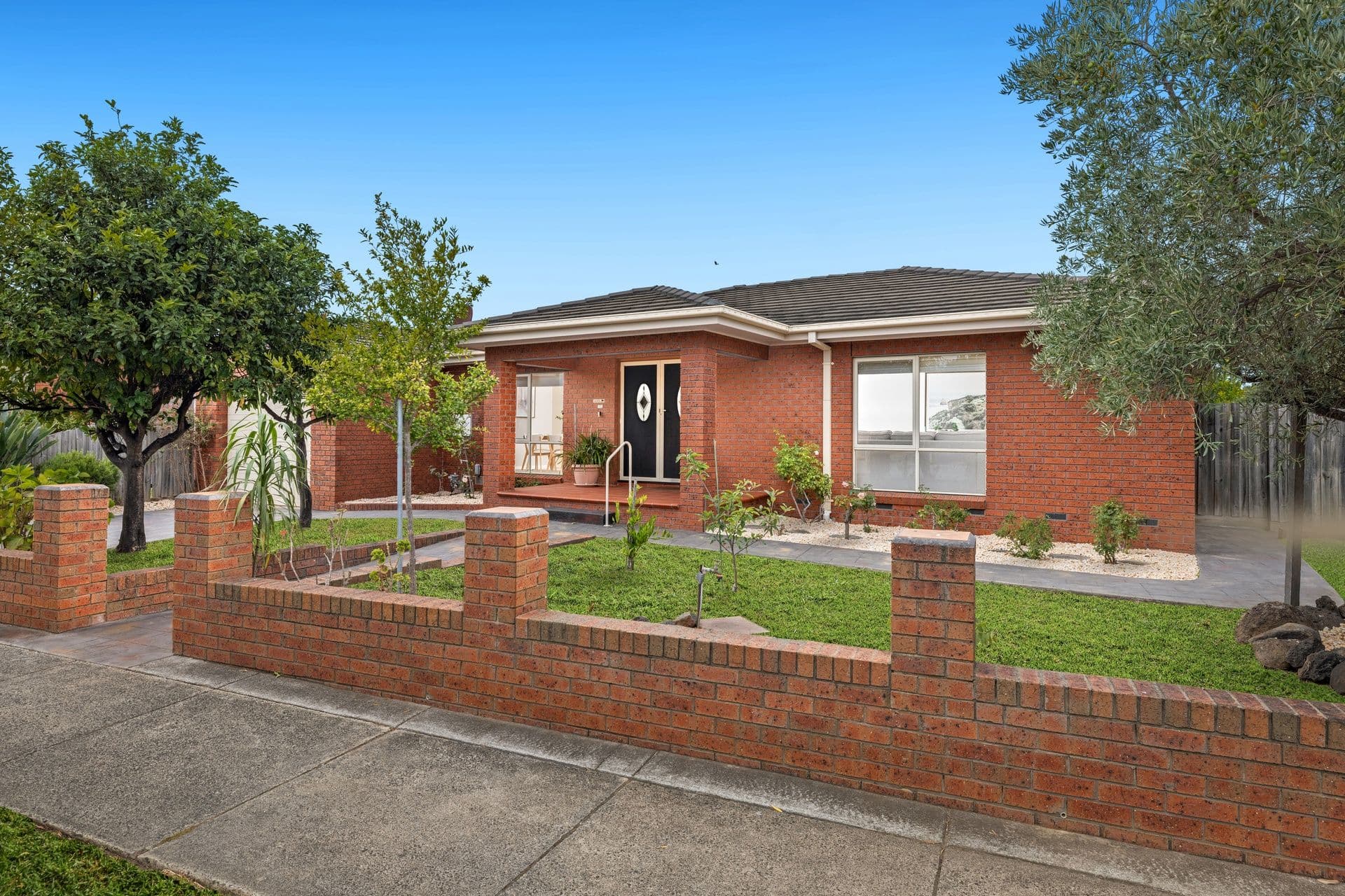 10 Gladeswood Drive, Mulgrave VIC 3170, Mulgrave - Thumbnail 2
