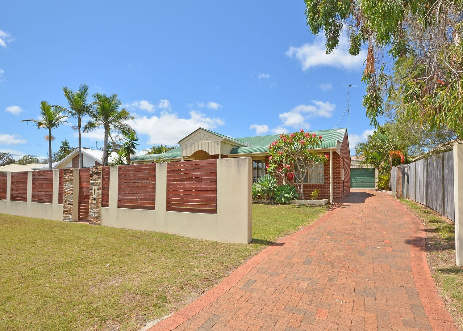 6 Princess Park Court, Torquay QLD 4655, Torquay - Thumbnail 2