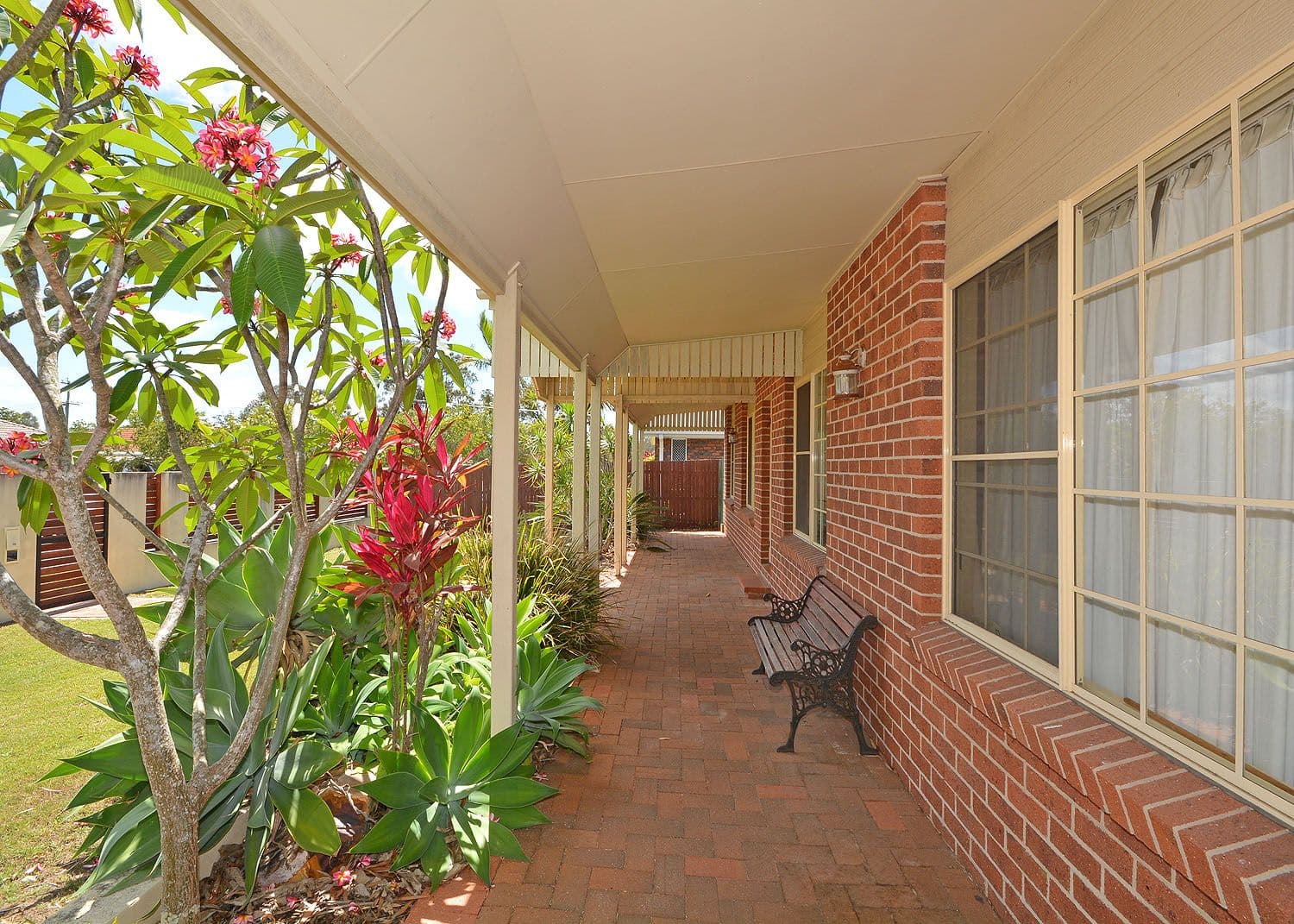 6 Princess Park Court, Torquay QLD 4655, Torquay - Thumbnail 3