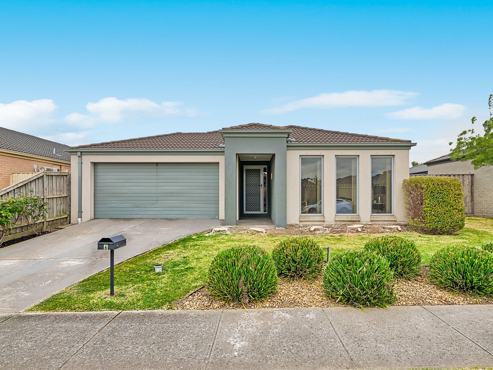 6 Westmoreland Avenue, Cranbourne North VIC 3977, Cranbourne North - Image 1