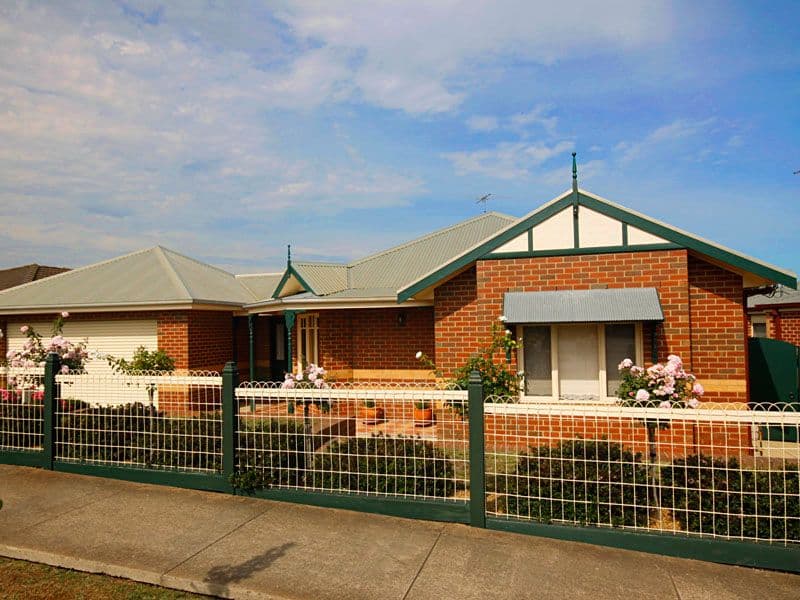 53 Mulquiney Crescent, HIGHTON VIC 3216, Highton - Image 1