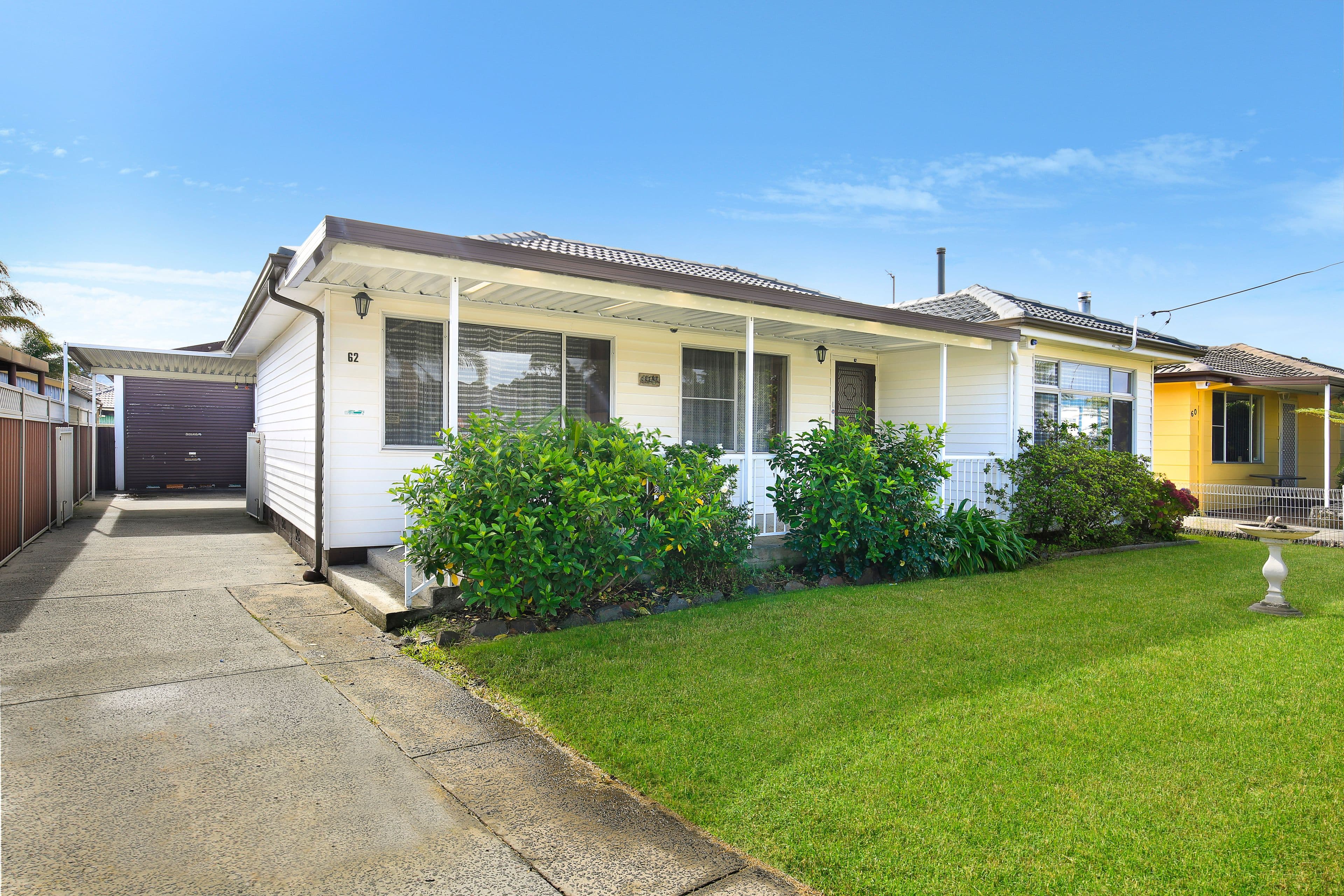 62 Palmer Avenue, Kanahooka - Image 1