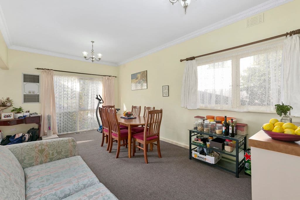 21 HILLCREST Avenue, Ringwood VIC 3134, Ringwood - Thumbnail 4
