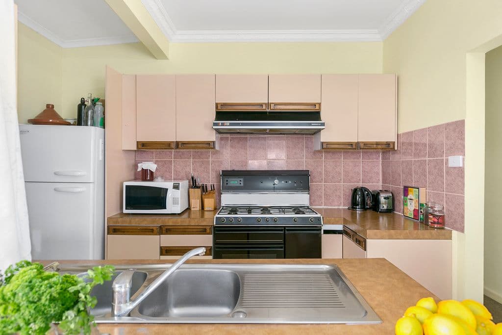 21 HILLCREST Avenue, Ringwood VIC 3134, Ringwood - Thumbnail 5