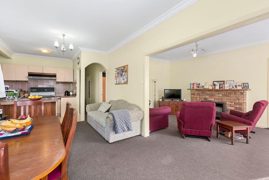 21 HILLCREST Avenue, Ringwood VIC 3134, Ringwood - Thumbnail 6
