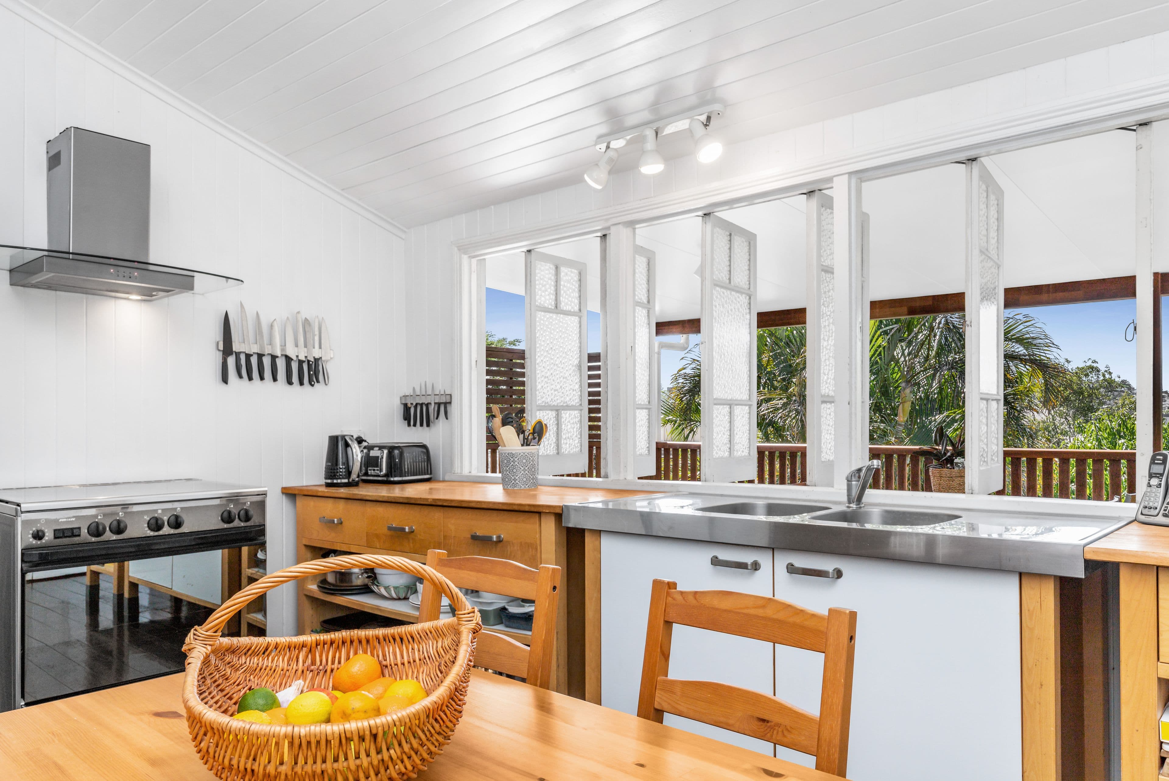 9 Bonython Street, Windsor QLD 4030, Windsor - Thumbnail 6