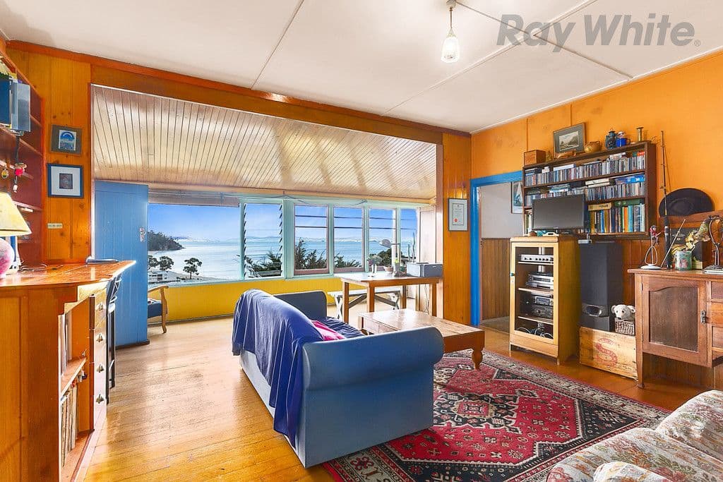 50 Roslyn Avenue, Kingston Beach TAS 7050, Kingston Beach - Thumbnail 4