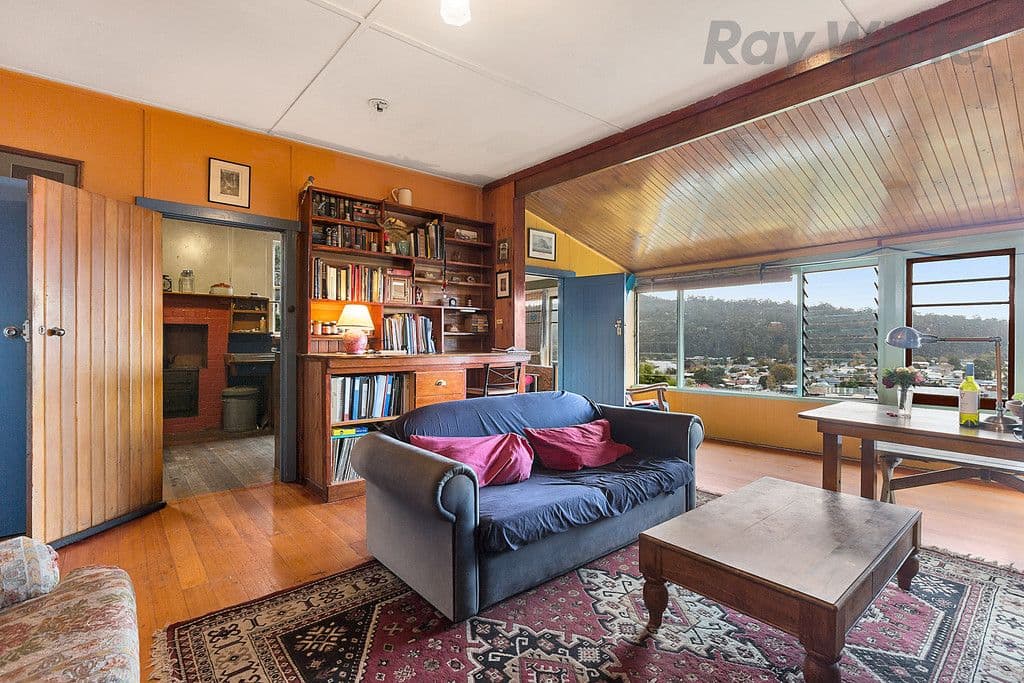 50 Roslyn Avenue, Kingston Beach TAS 7050, Kingston Beach - Thumbnail 6