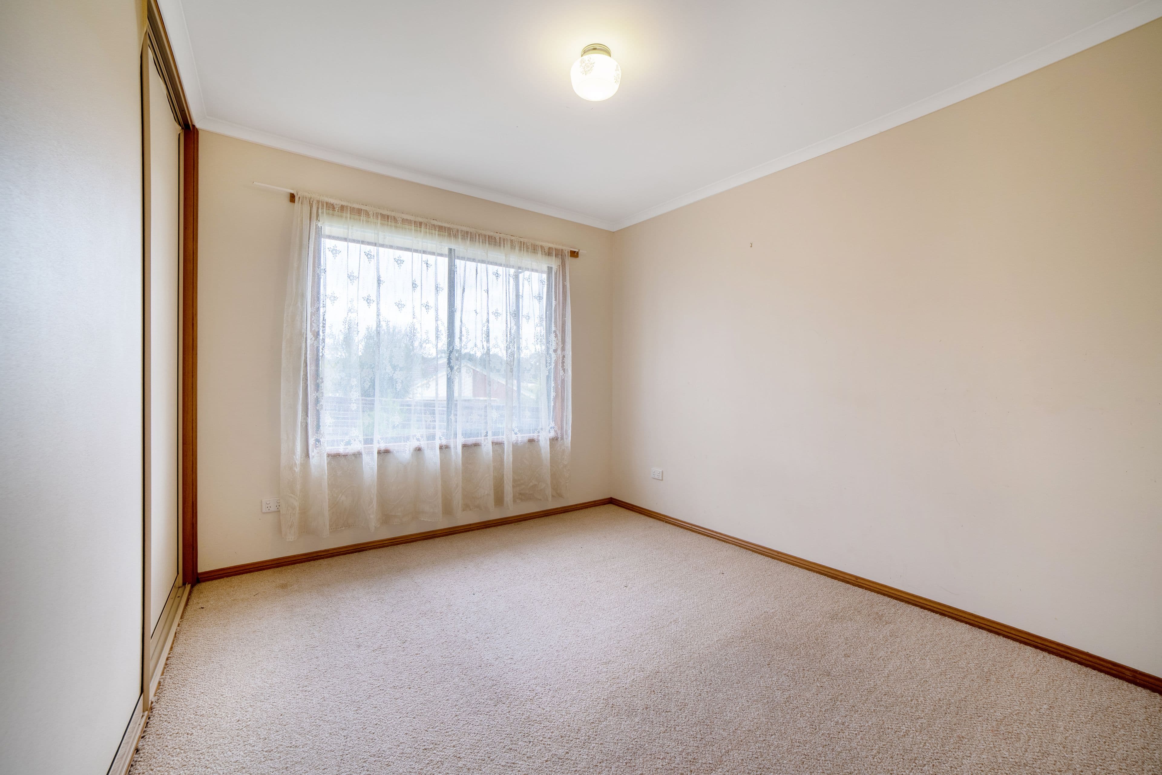 9 Mayfield Parade, Strathdale VIC 3550, Strathdale - Thumbnail 4