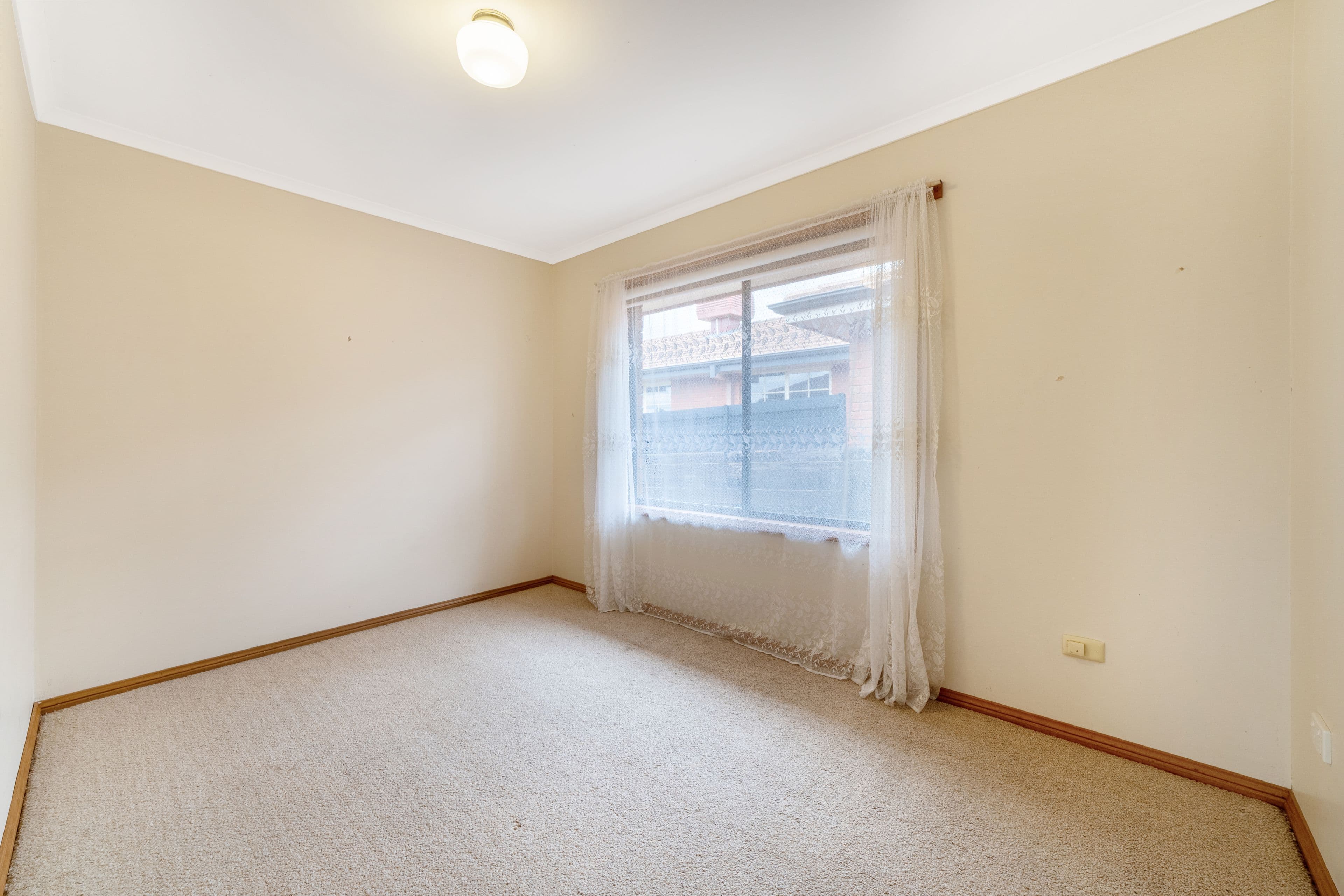 9 Mayfield Parade, Strathdale VIC 3550, Strathdale - Thumbnail 5