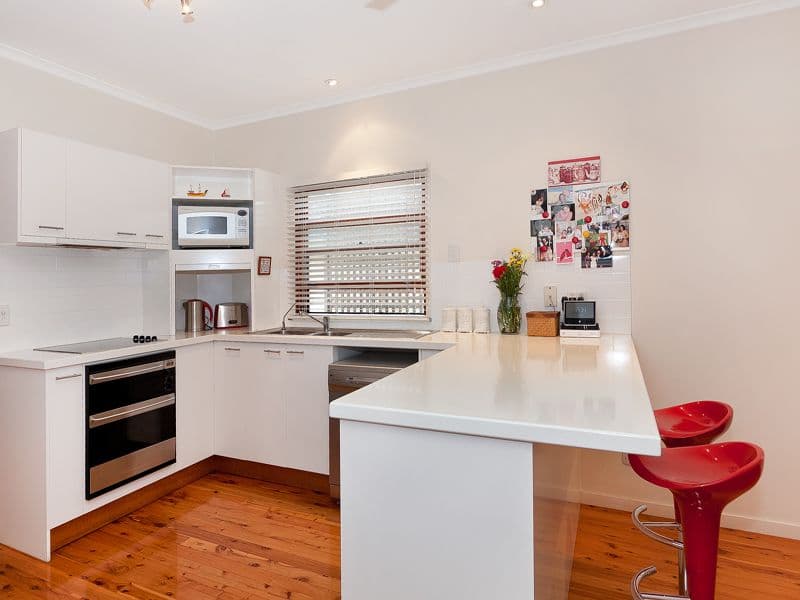 76 Sheffield Street, OXLEY QLD 4075, Oxley - Thumbnail 3