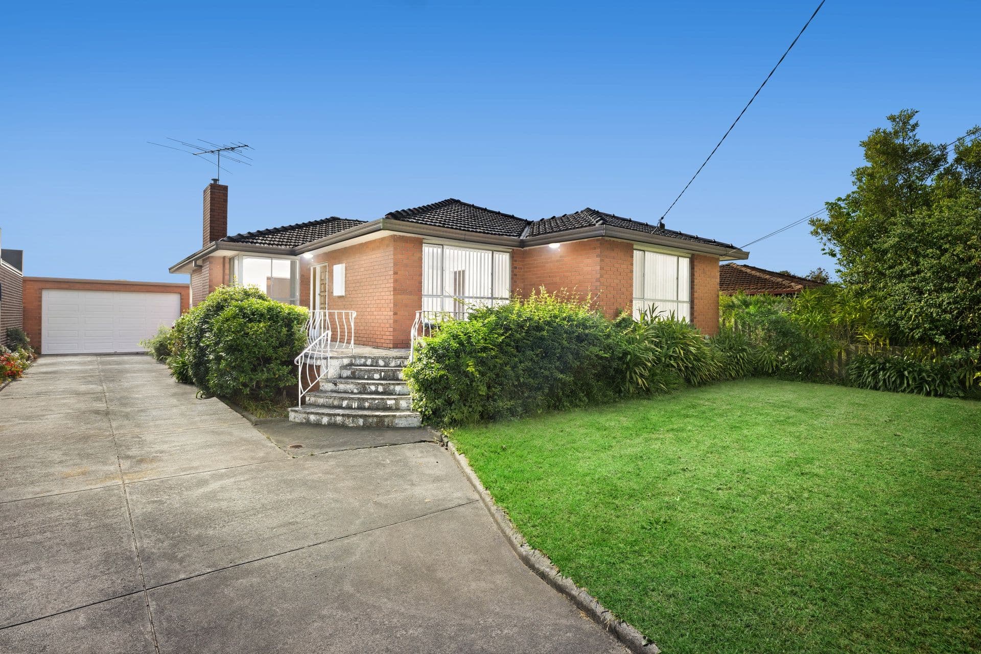 1 Peveril Street, Glen Waverley VIC 3150, Glen Waverley - Image 1
