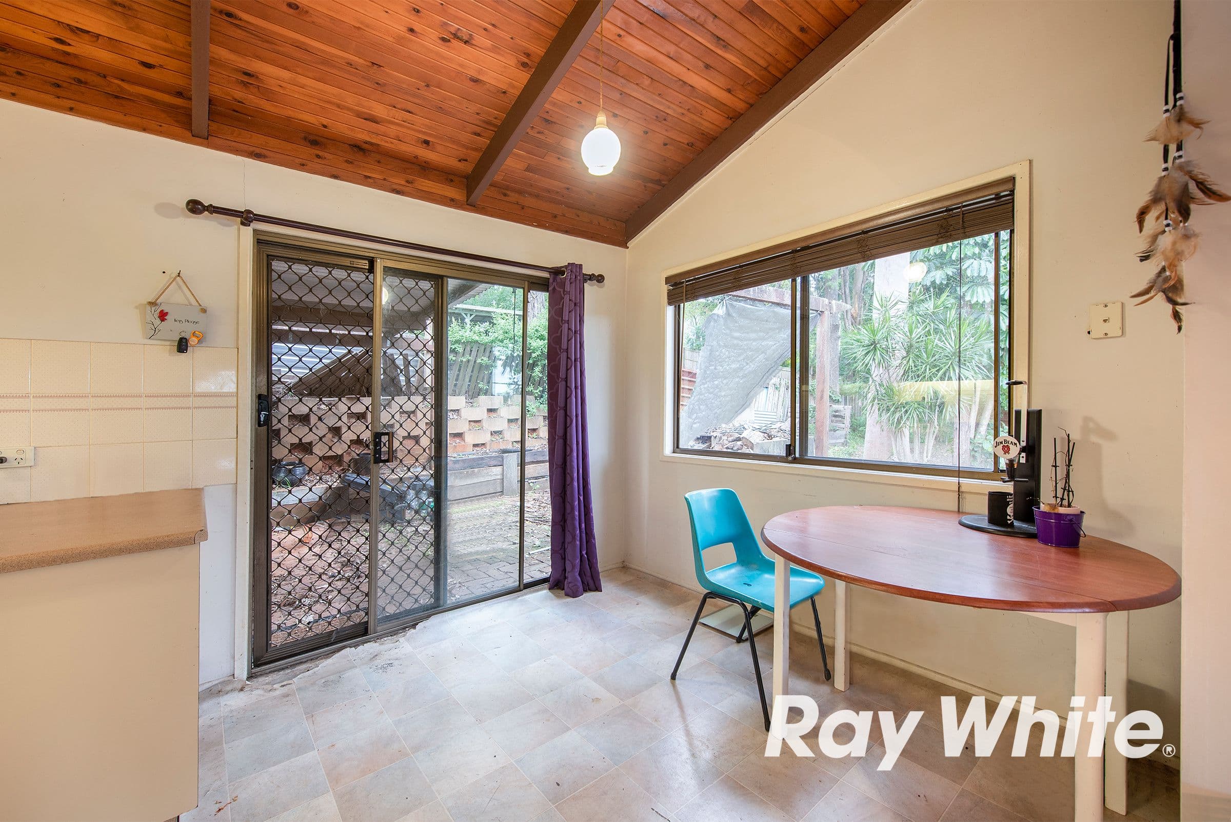 16 Tecoma Street, Kingston QLD 4114, Kingston - Thumbnail 4