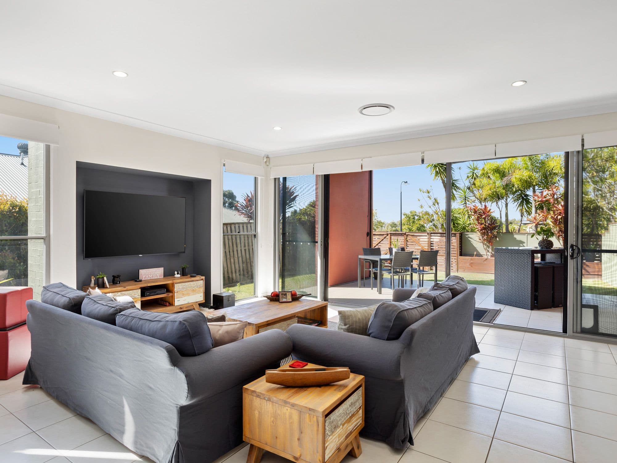 8 Bottletree Court, Coomera QLD 4209, Coomera - Thumbnail 3