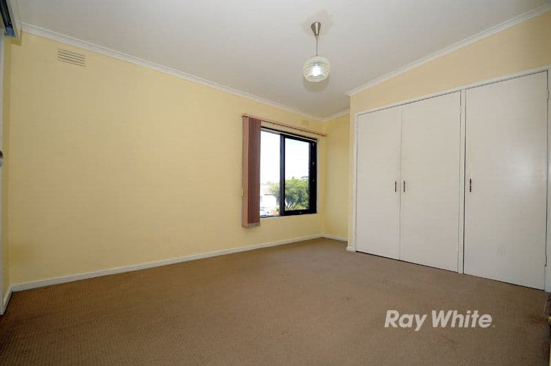 12 Noble Street, NOBLE PARK VIC 3174, Noble Park - Thumbnail 6