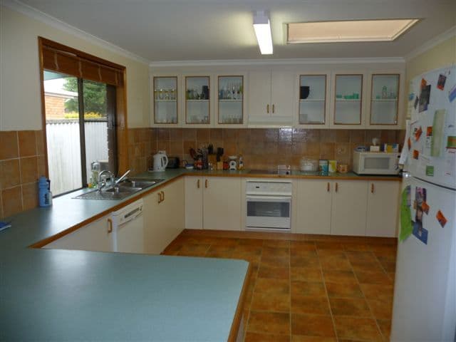 9 Kingsford Smith Drive, WILSONTON QLD 4350, Wilsonton - Thumbnail 2