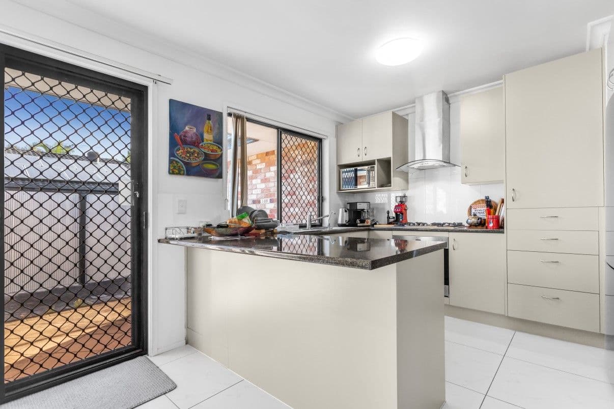16 Thoms Avenue, Boondall QLD 4034, Boondall - Thumbnail 2