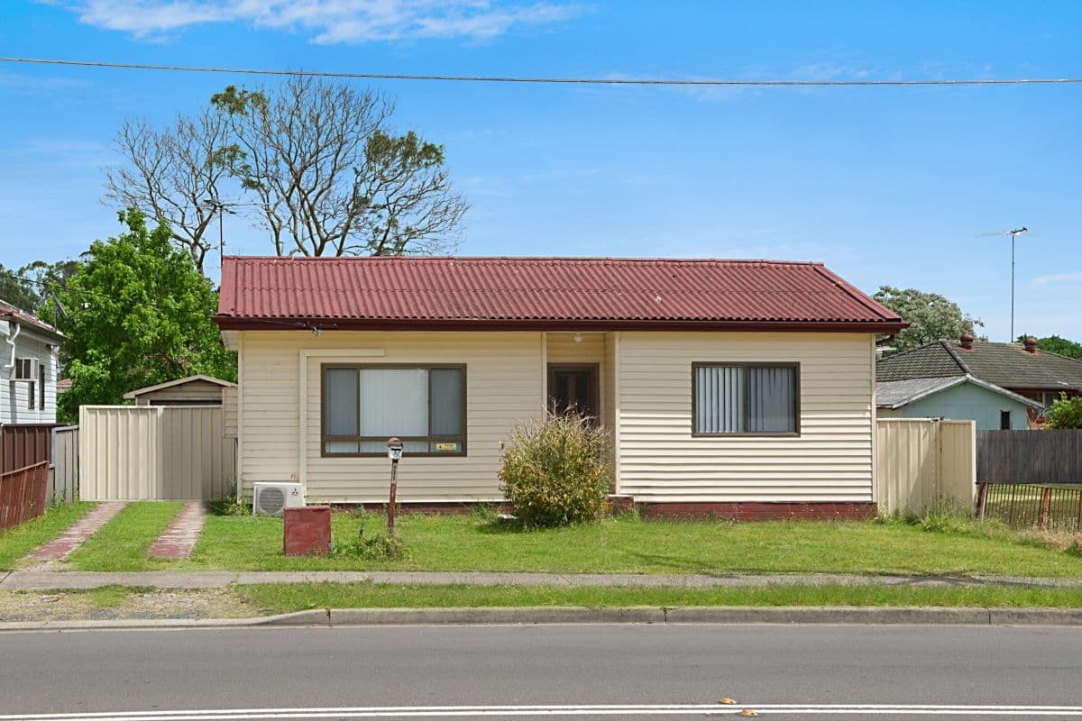 36 Davis Road, Marayong - Image 1