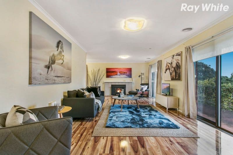 19 The Crescent, Ferntree Gully VIC 3156, Ferntree Gully - Thumbnail 2