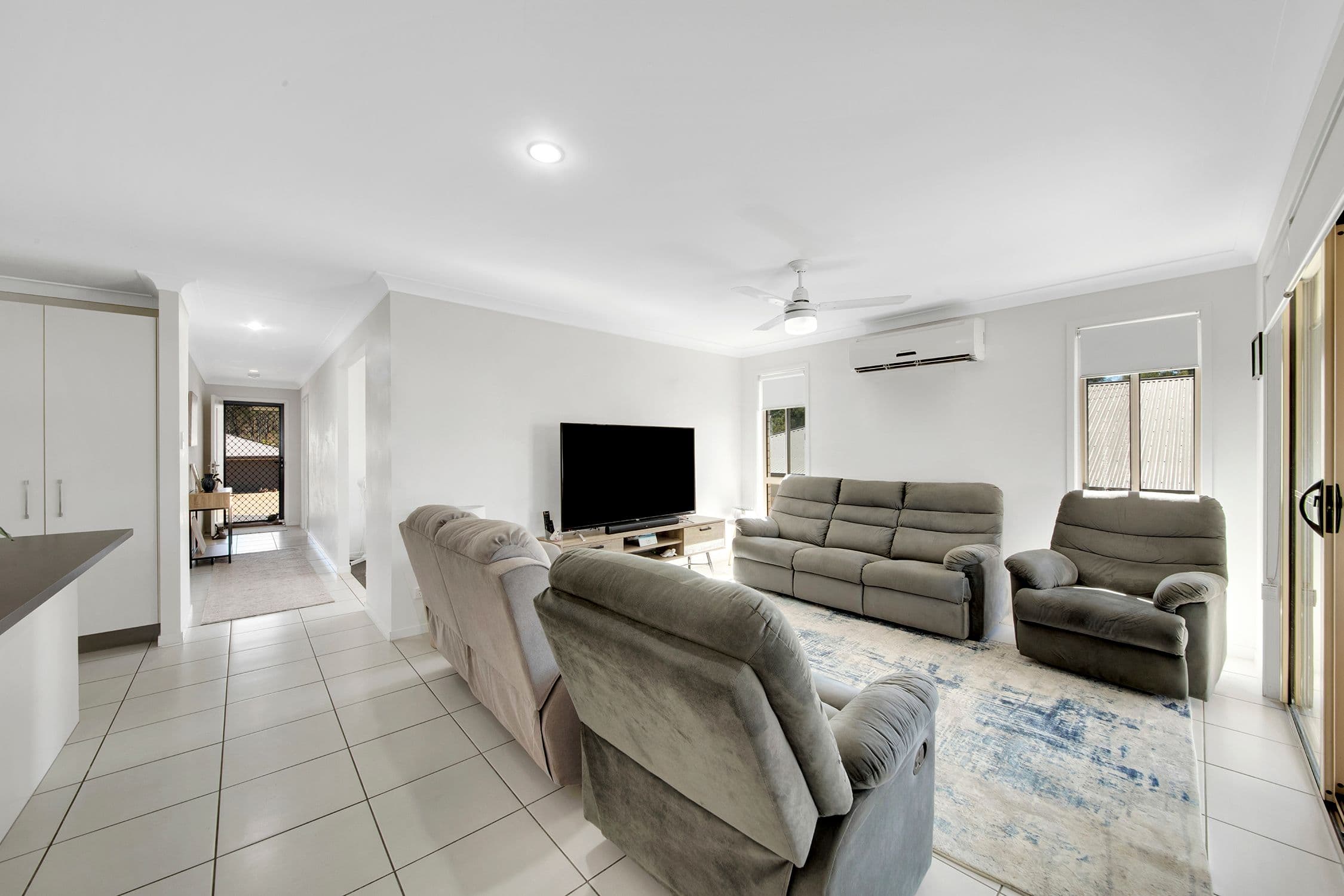 10 Takoko Place, Kirkwood QLD 4680, Kirkwood - Thumbnail 5
