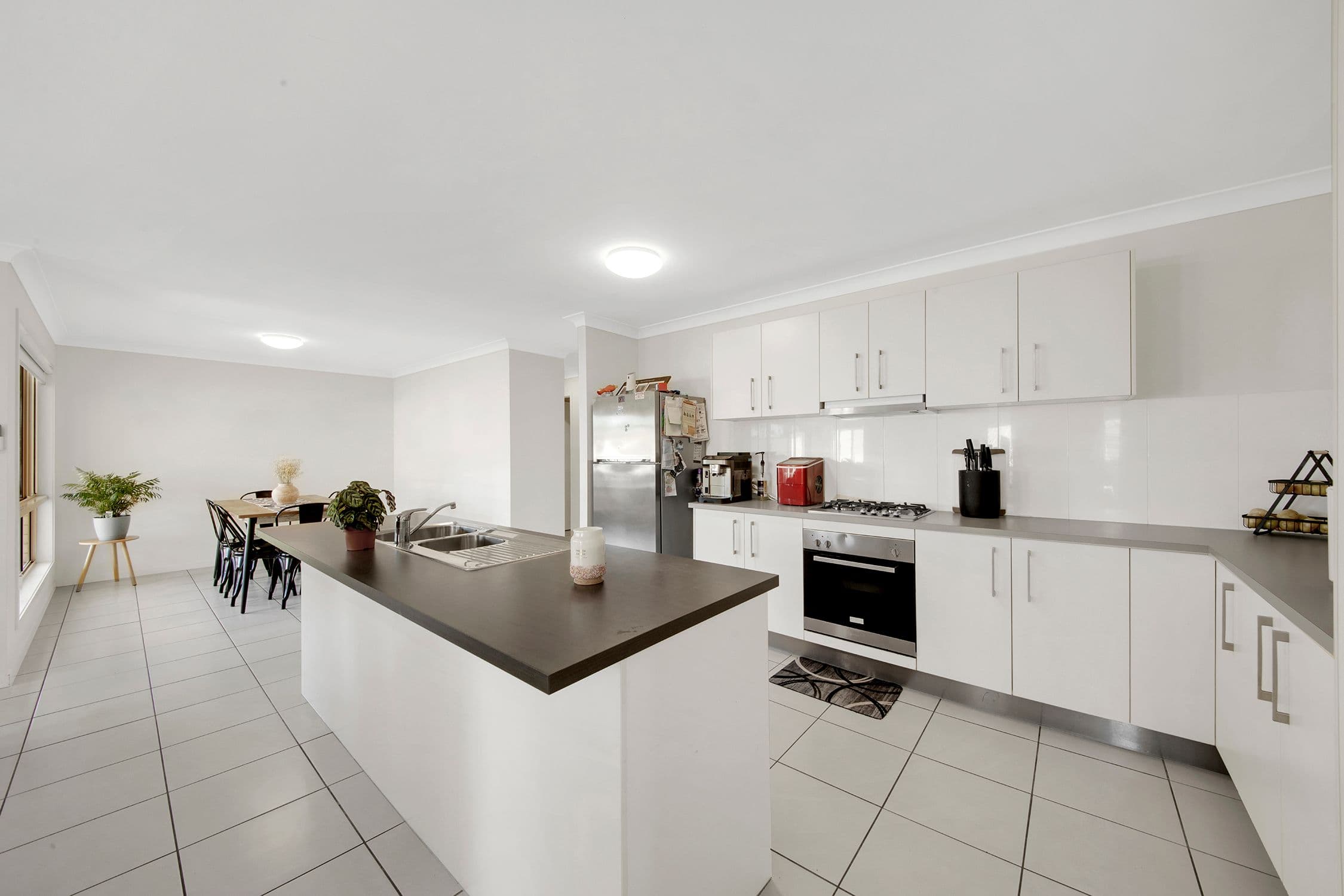 10 Takoko Place, Kirkwood QLD 4680, Kirkwood - Thumbnail 7