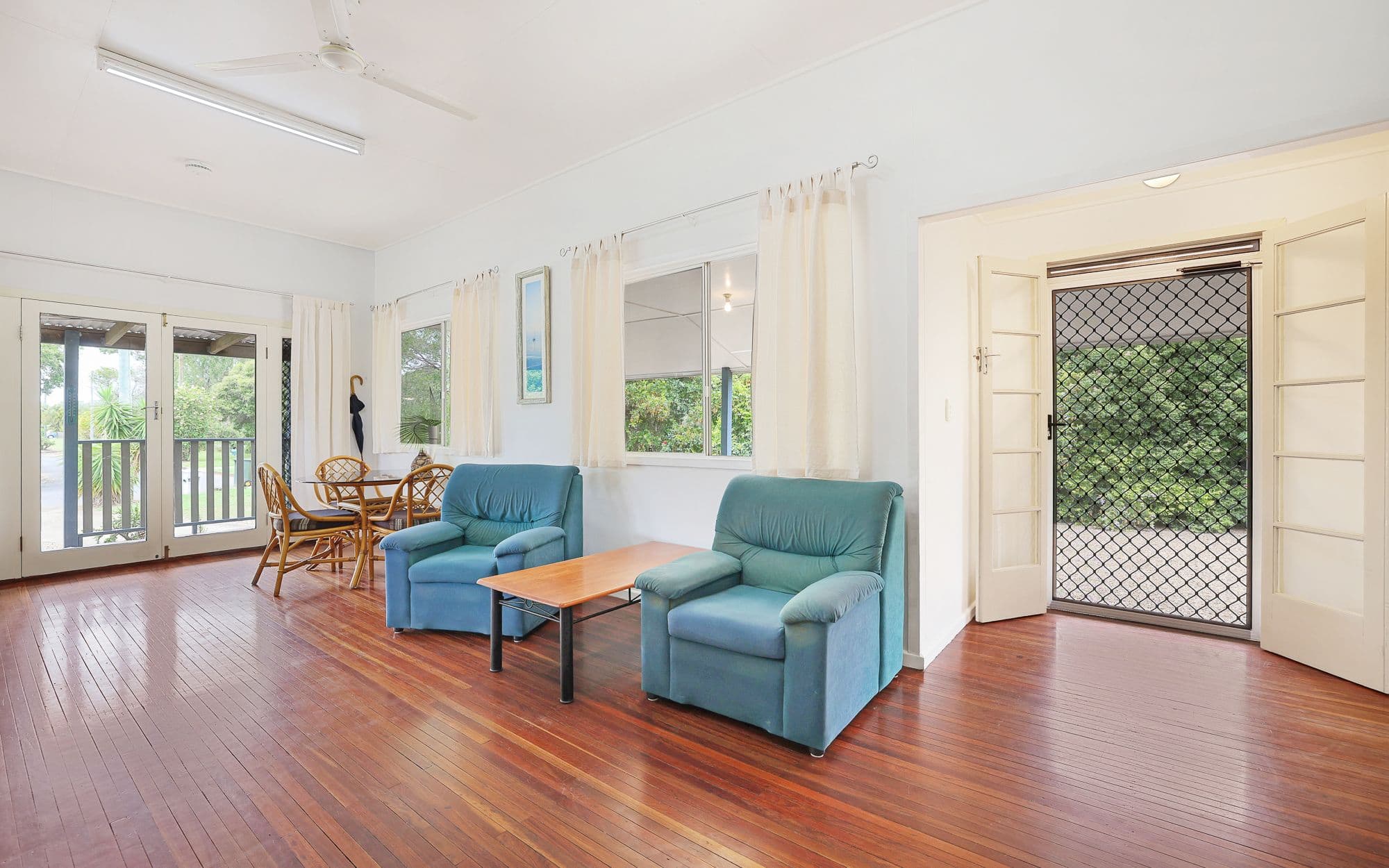 3 Hibiscus Avenue, Moore Park Beach QLD 4670, Moore Park Beach - Thumbnail 8