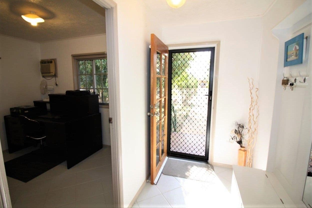 15 York Street, Queenton QLD 4820, Queenton - Thumbnail 5