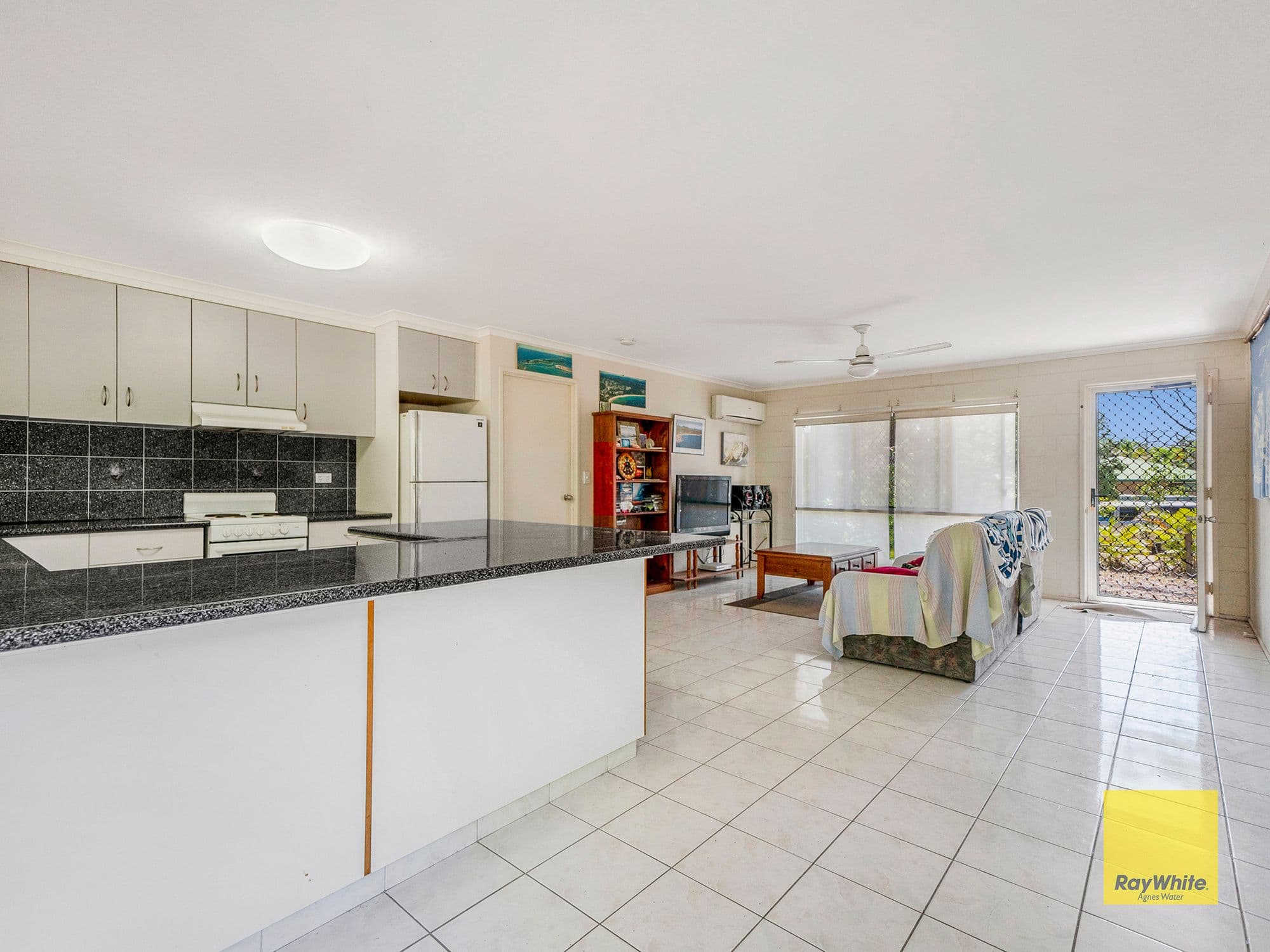27 Captain Cook Drive, Agnes Water QLD 4677, Agnes Water - Thumbnail 4