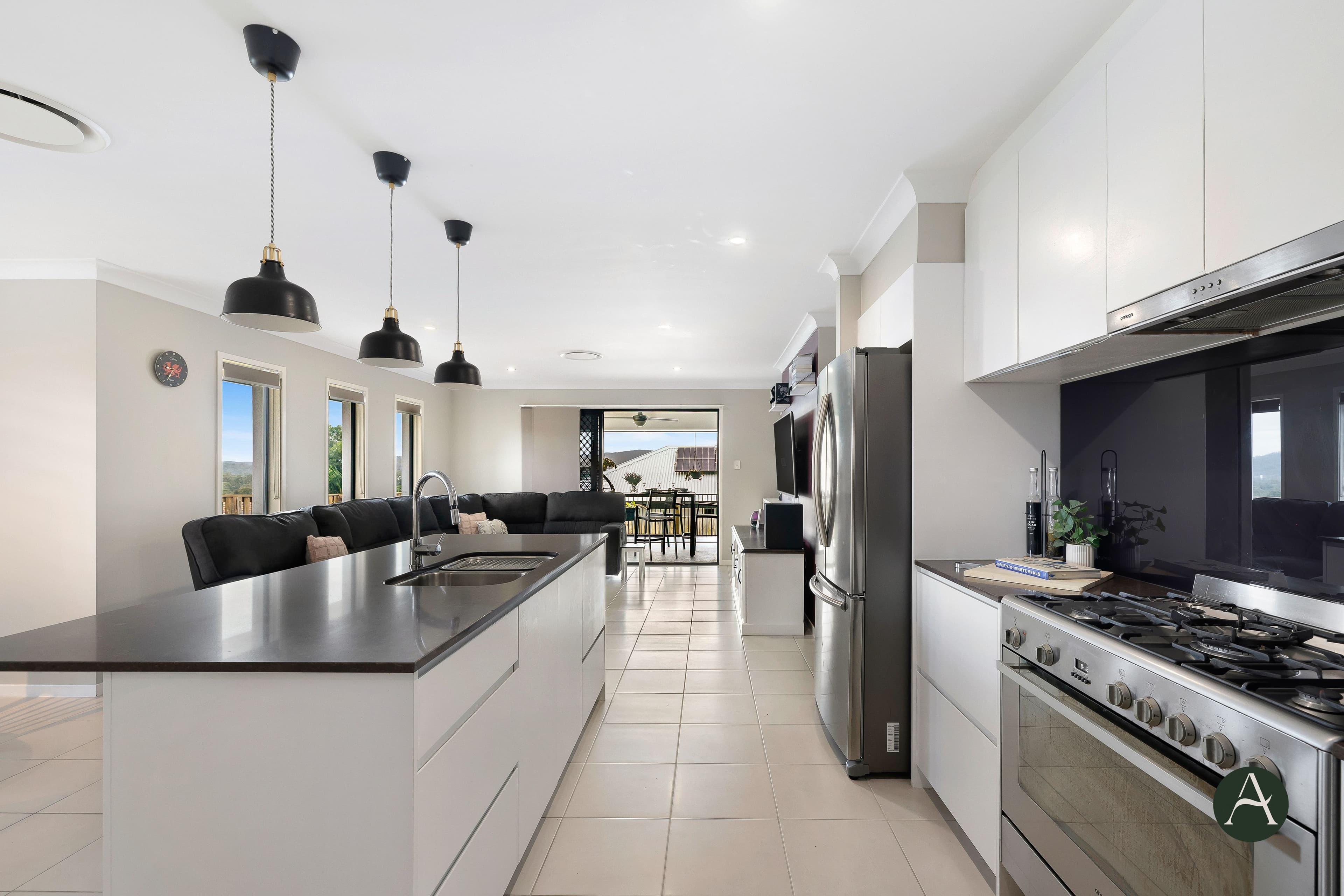 23 Wimmera Crescent, Upper Coomera QLD 4209, Upper Coomera - Thumbnail 3