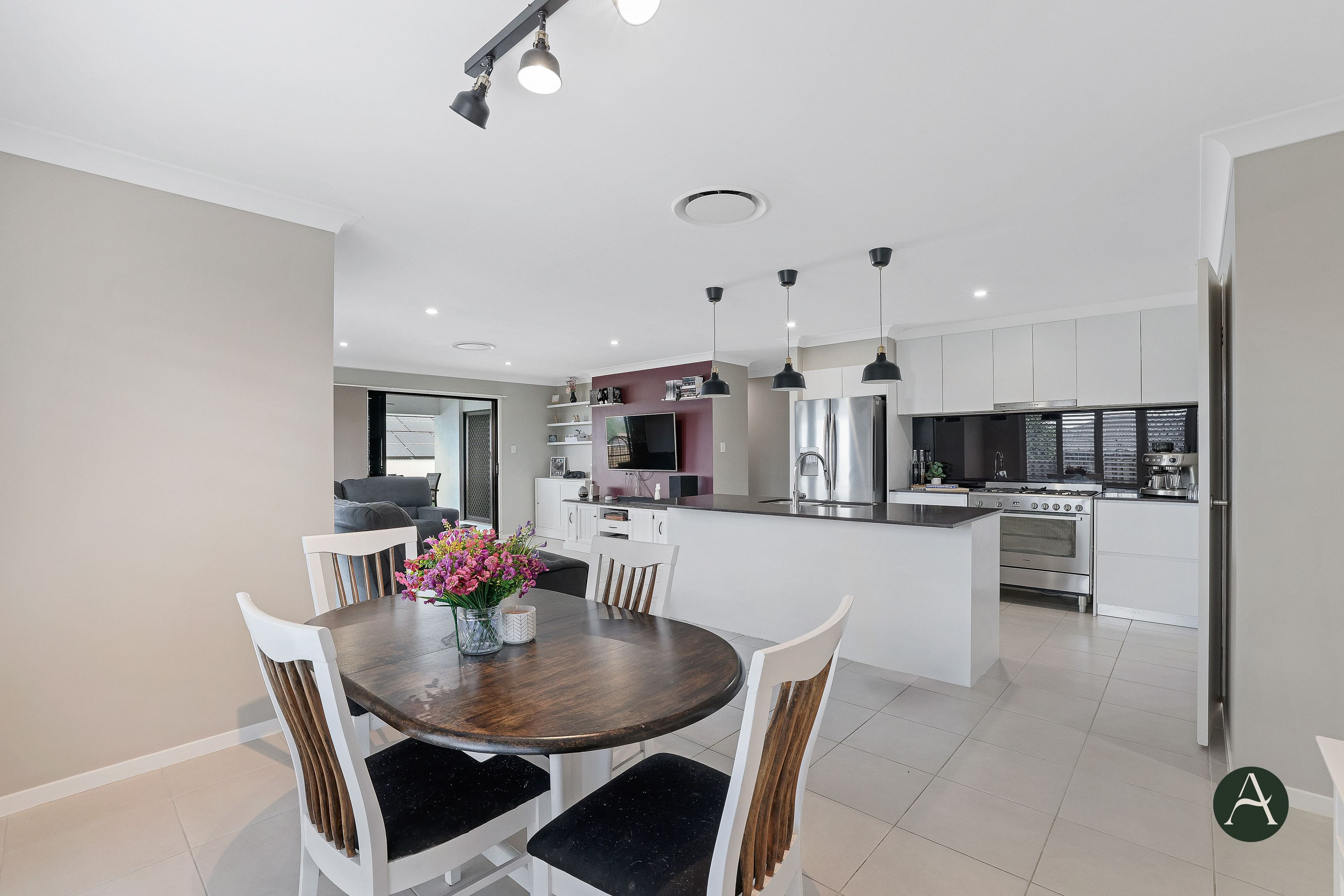 23 Wimmera Crescent, Upper Coomera QLD 4209, Upper Coomera - Thumbnail 6