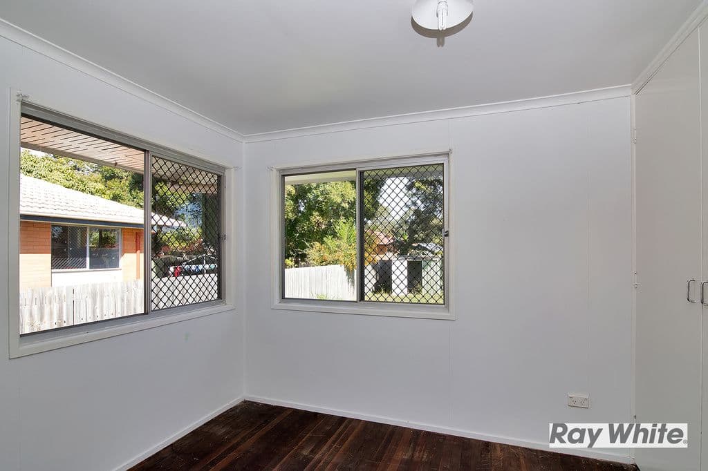70 Southampton Road, Ellen Grove QLD 4078, Ellen Grove - Thumbnail 2