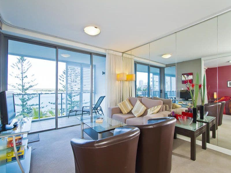 438 'Waters Edge', Marine Parade, BIGGERA WATERS QLD 4216, Biggera Waters - Thumbnail 2