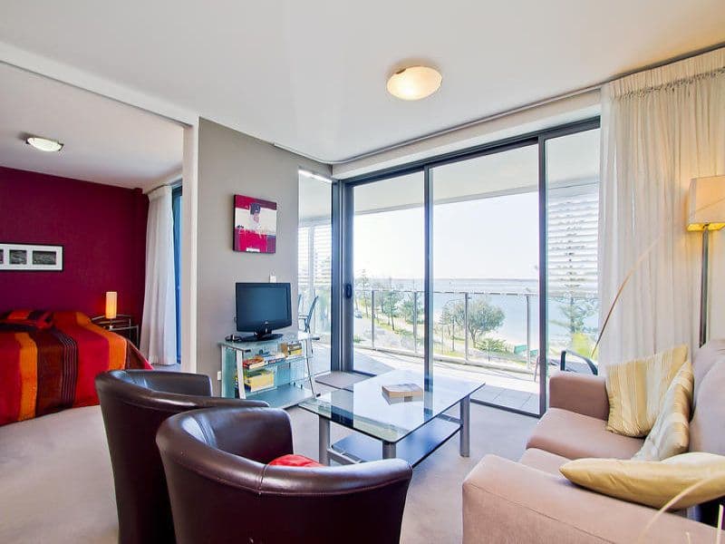 438 'Waters Edge', Marine Parade, BIGGERA WATERS QLD 4216, Biggera Waters - Thumbnail 4