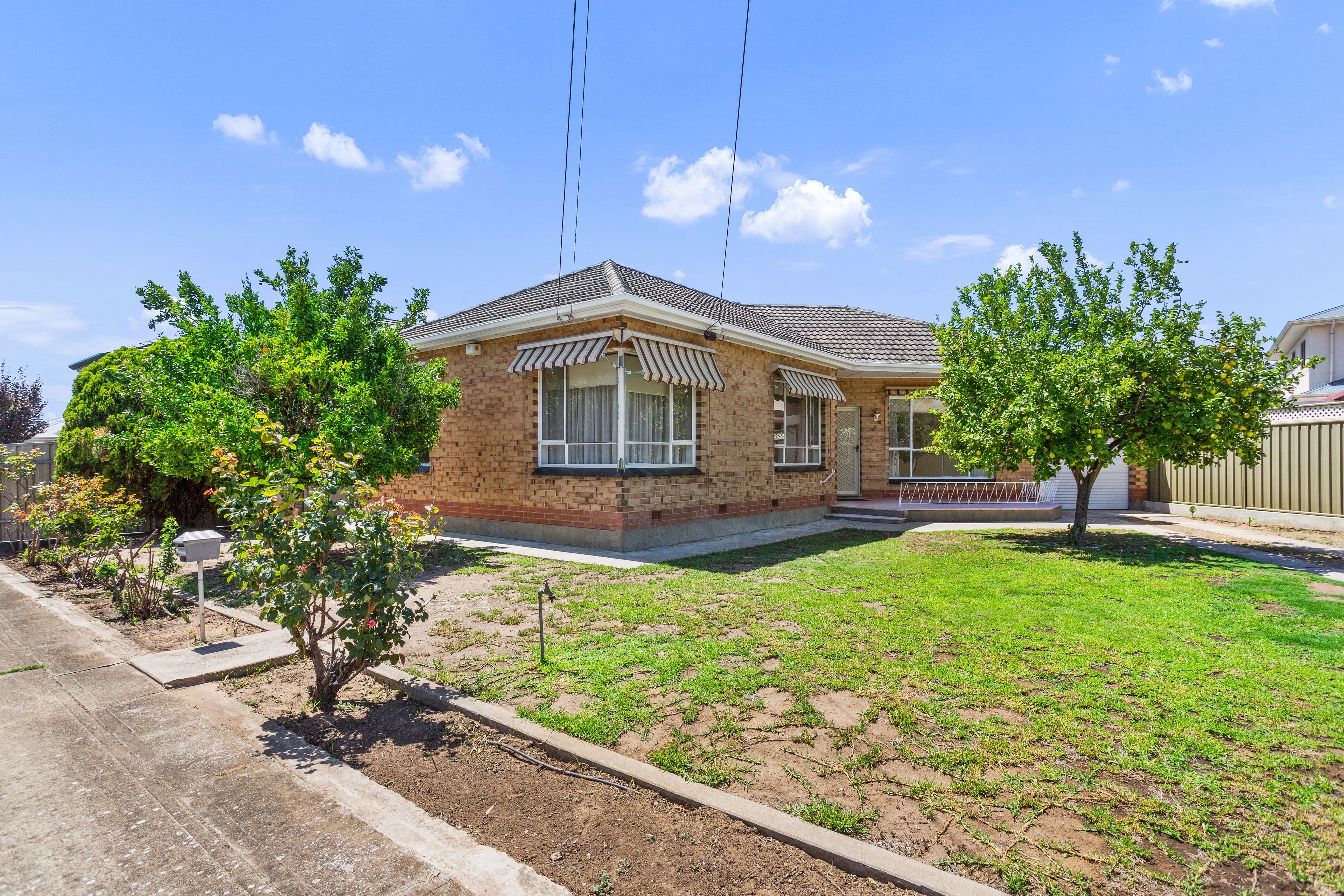 9 Wisdom Street, Seaton SA 5023, Seaton - Thumbnail 2
