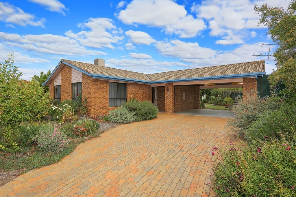 18 David Street, Hamilton VIC 3300, Hamilton - Image 1