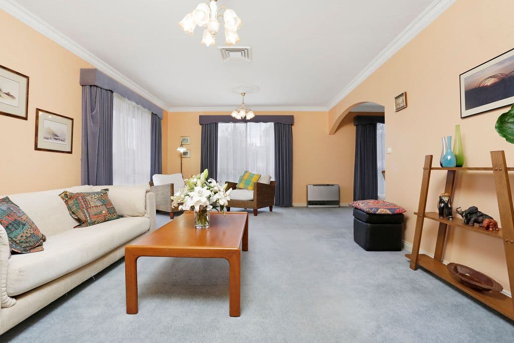 18 David Street, Hamilton VIC 3300, Hamilton - Thumbnail 2