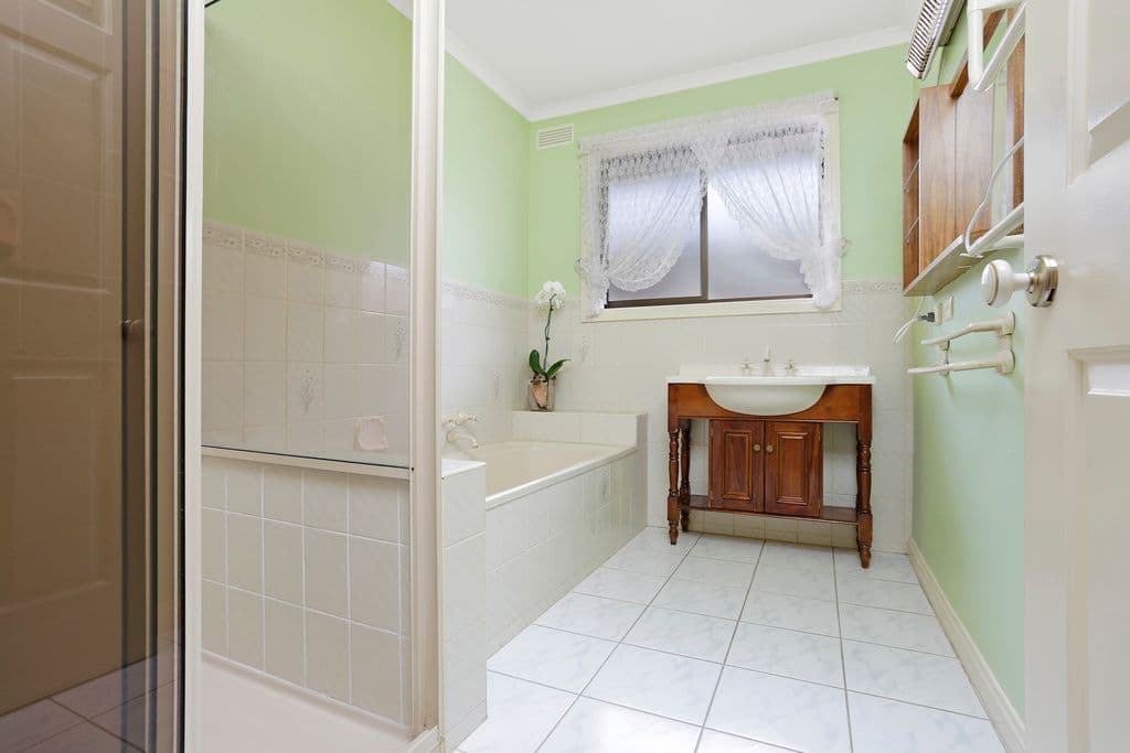 18 David Street, Hamilton VIC 3300, Hamilton - Thumbnail 7