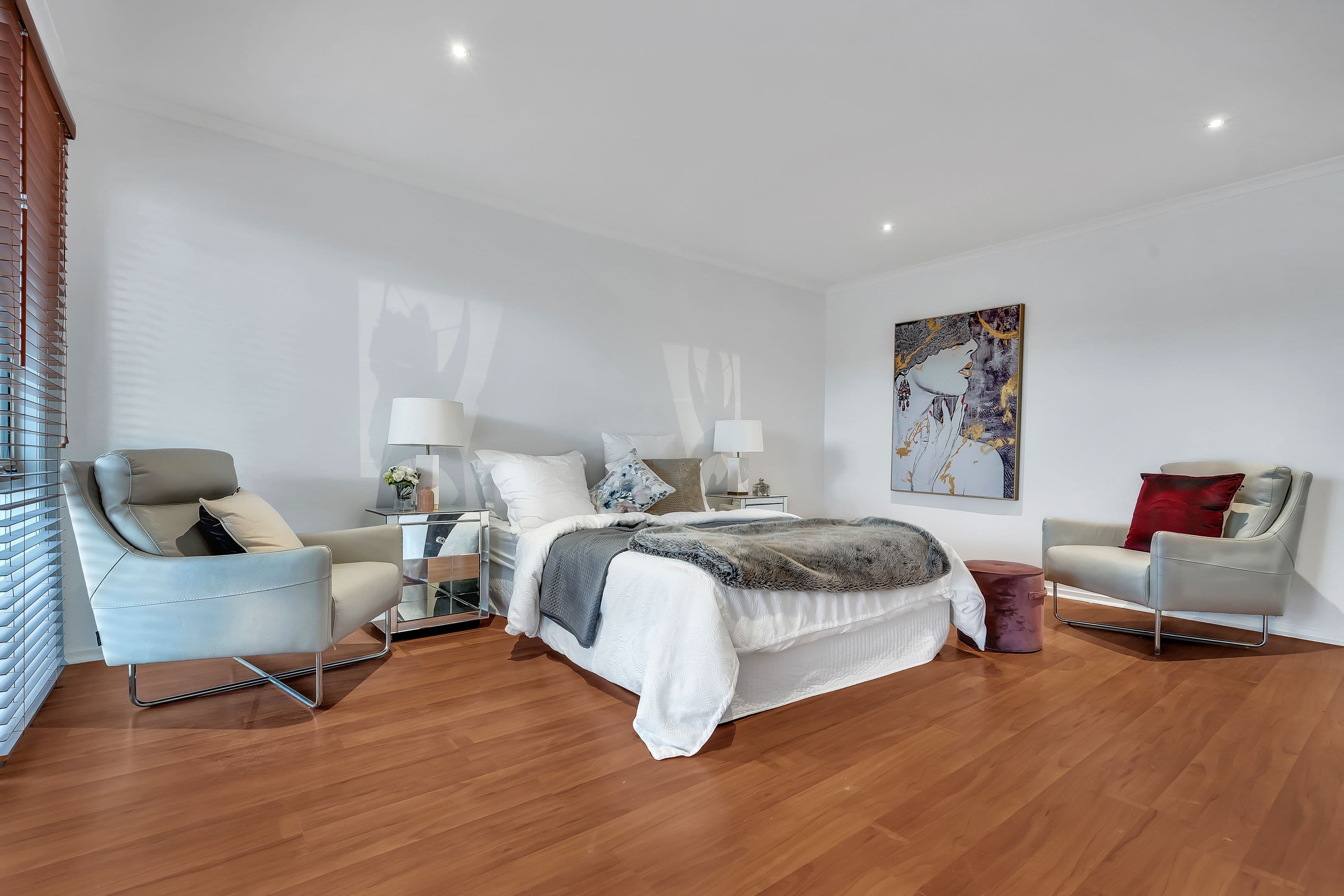 17 Yarcombe Crescent, Craigieburn VIC 3064, Craigieburn - Thumbnail 3