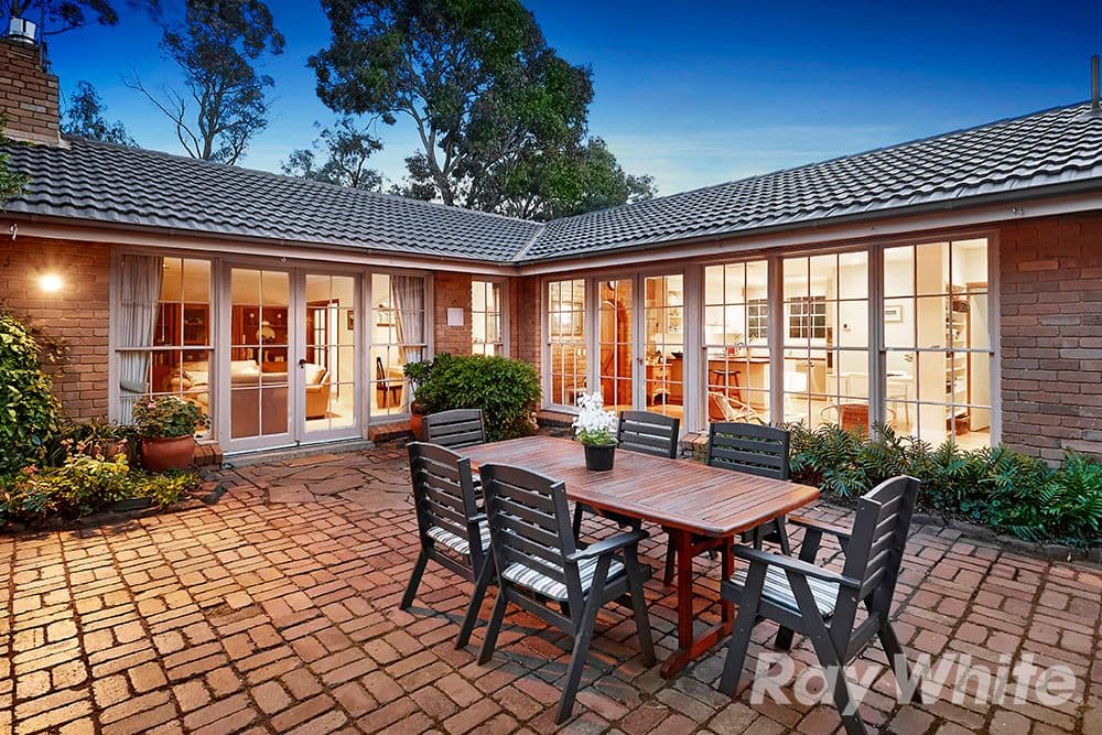 26 Bunker Crescent, Glen Waverley VIC 3150, Glen Waverley - Thumbnail 8