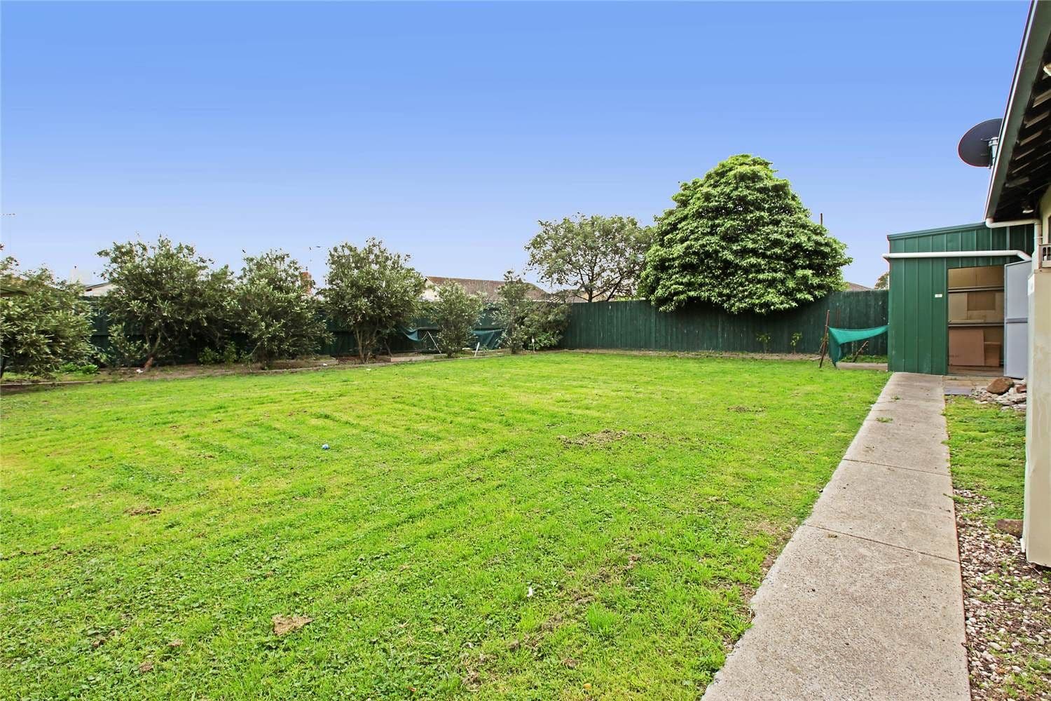 5 Nowra Court, NORLANE VIC 3214, Norlane - Thumbnail 6