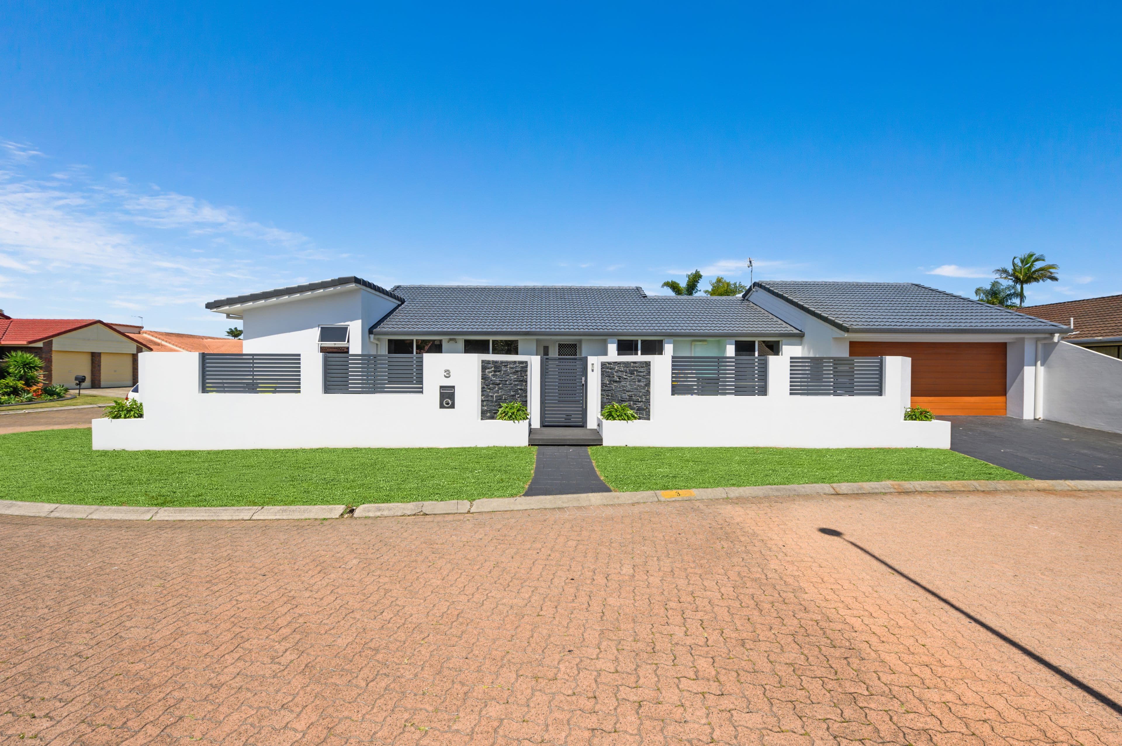 3 Oriole Court, Burleigh Waters QLD 4220, Burleigh Waters - Image 1