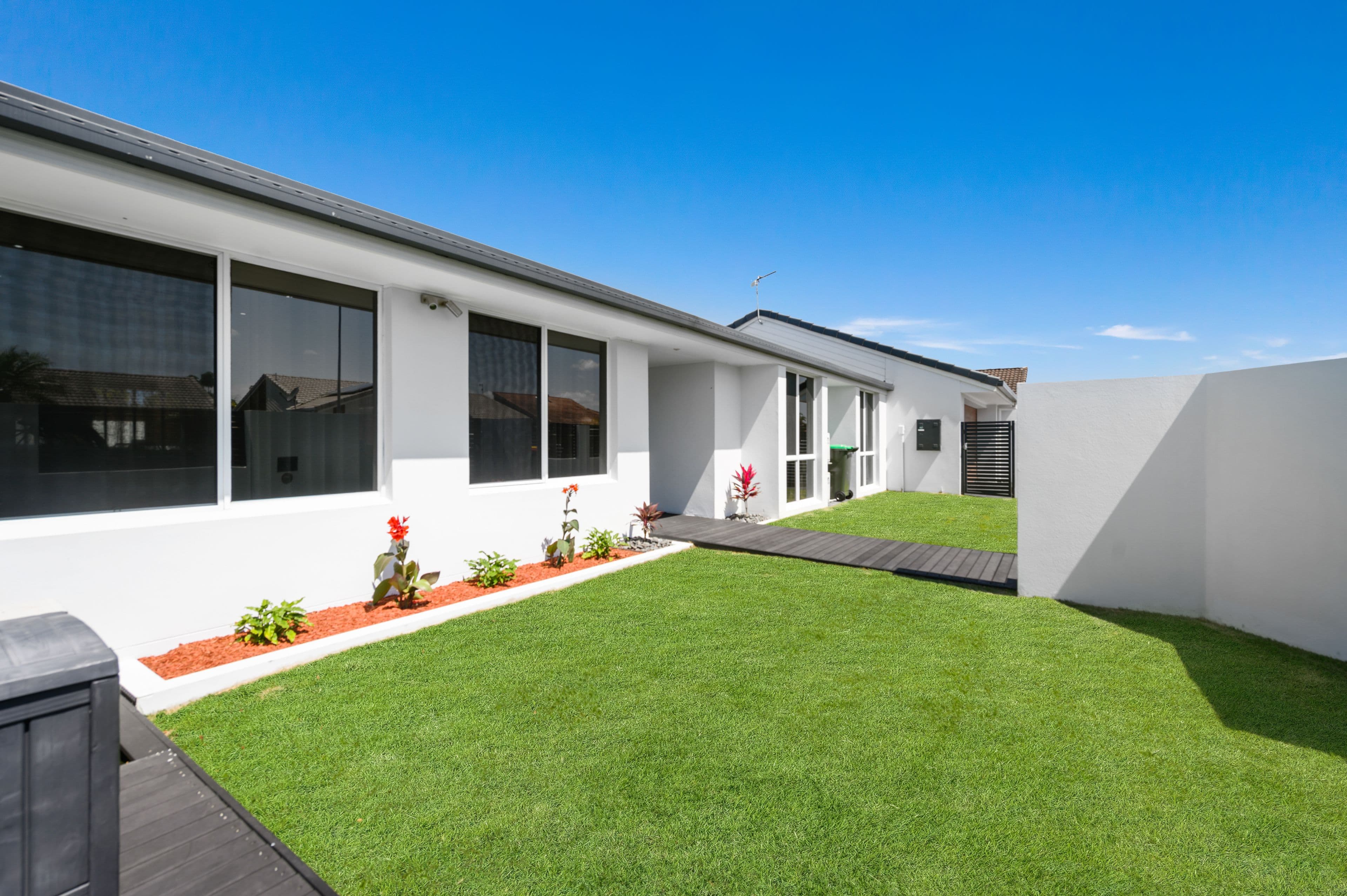 3 Oriole Court, Burleigh Waters QLD 4220, Burleigh Waters - Thumbnail 3