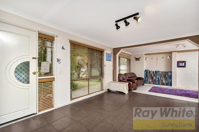 9 Tannadice Court, Regents Park QLD 4118, Regents Park - Thumbnail 2