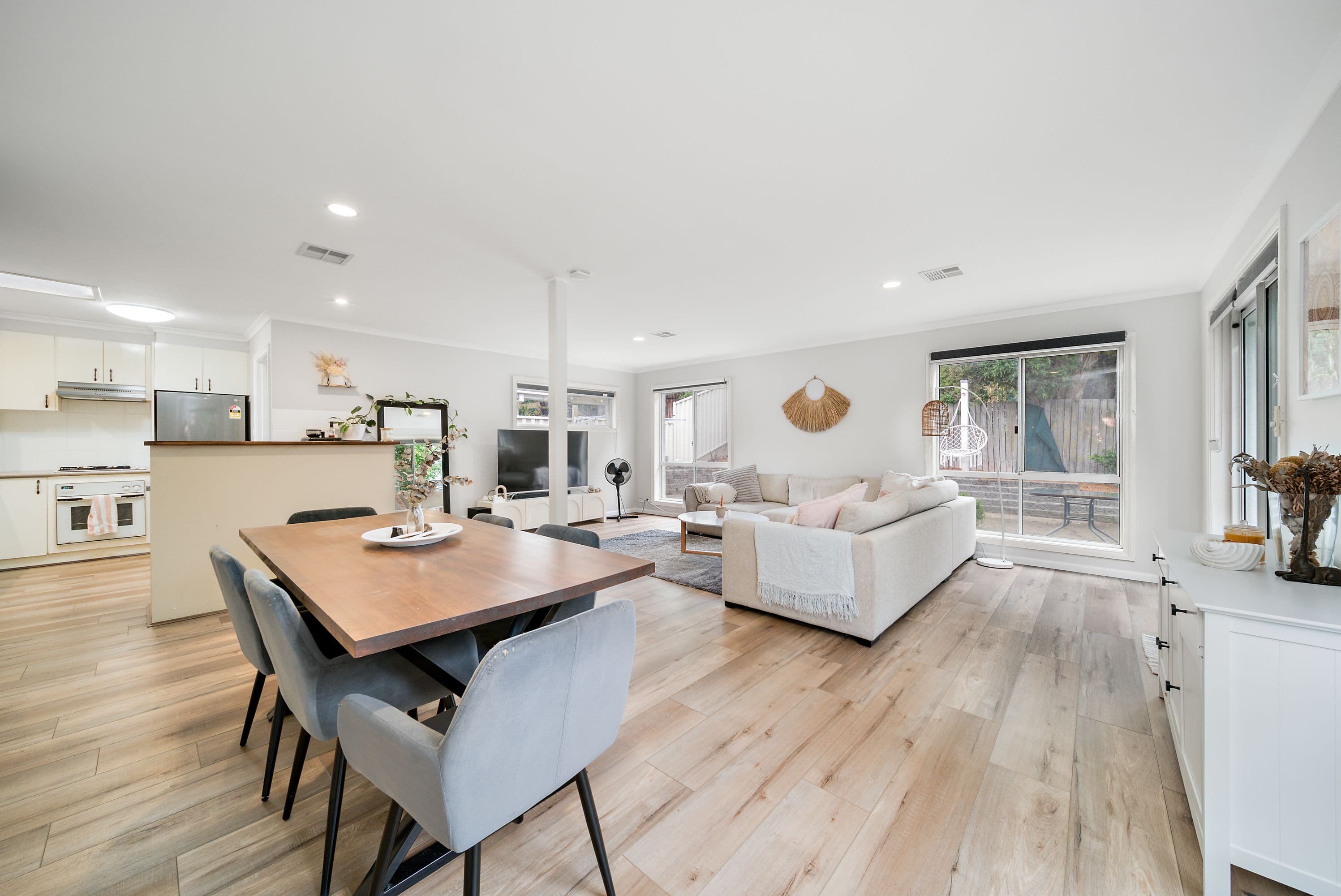10 Mandurah Place, Ngunnawal ACT 2913, Ngunnawal - Image 1