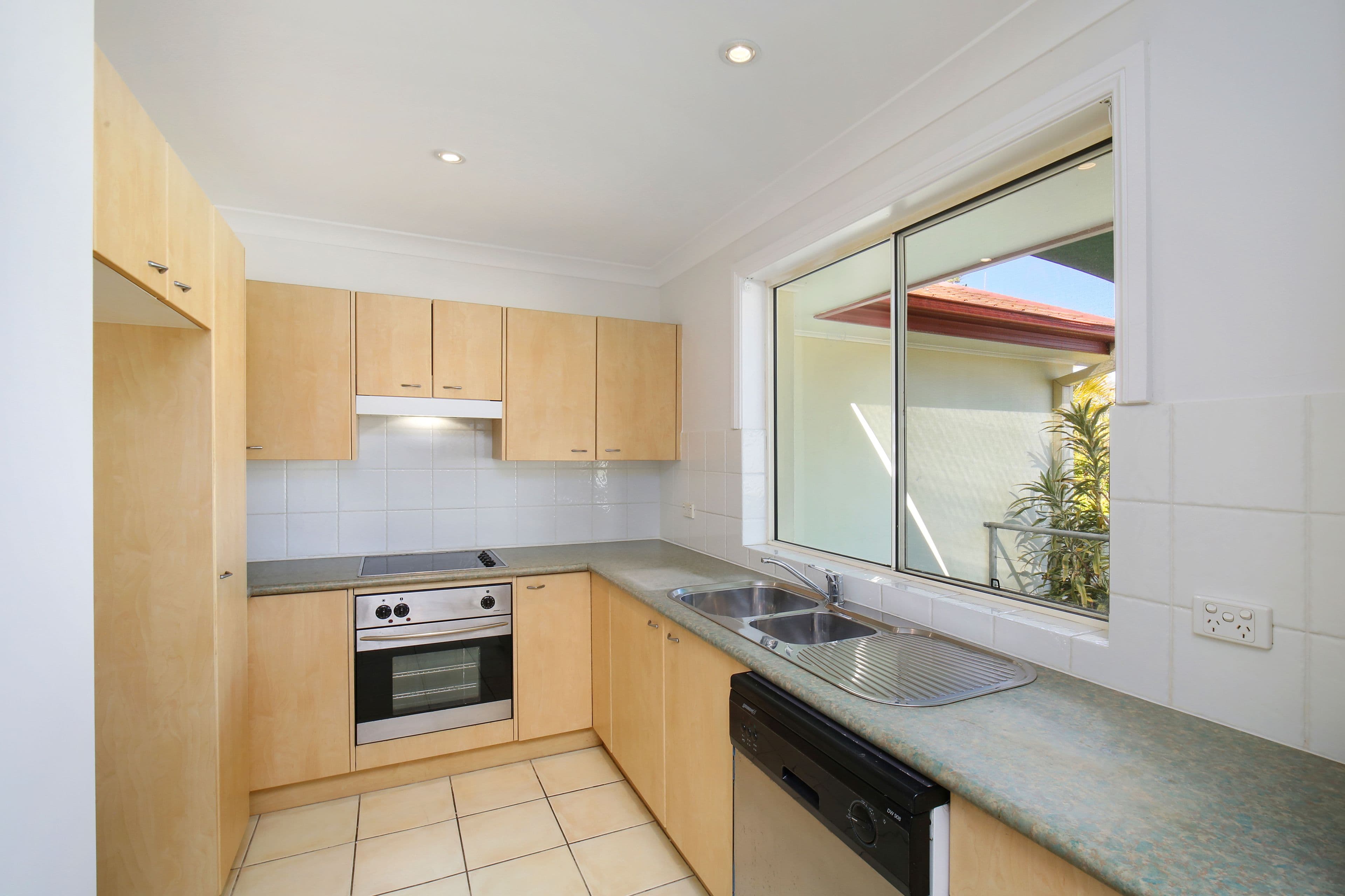 30 Pine Avenue, Davistown - Thumbnail 4