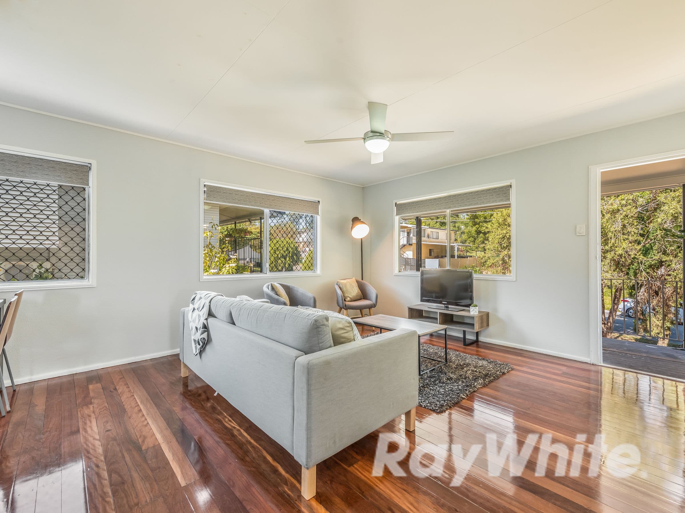 8 Mawarra Street, Kingston QLD 4114, Kingston - Thumbnail 4