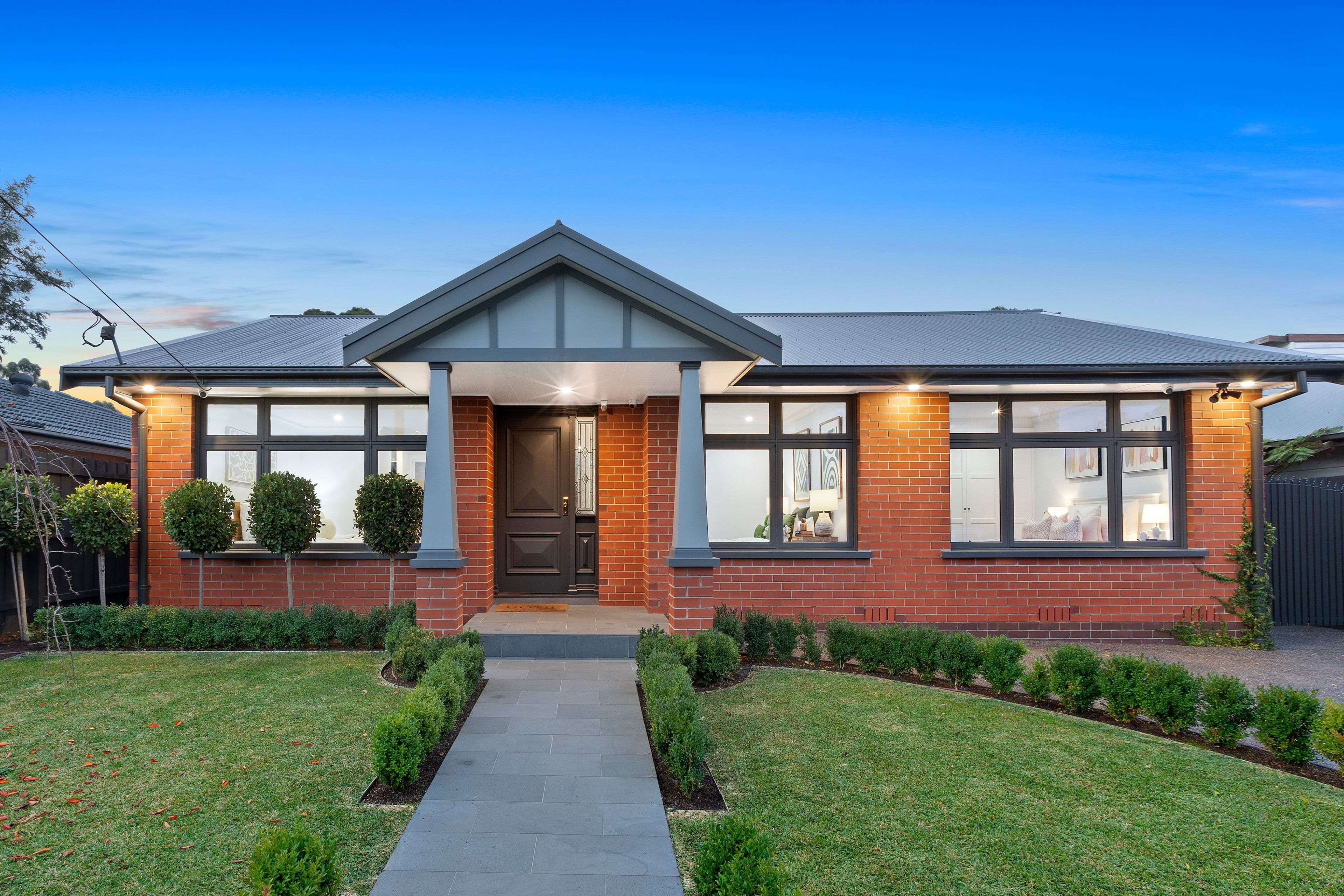 35 Farm Road, Cheltenham VIC 3192, Cheltenham - Thumbnail 2