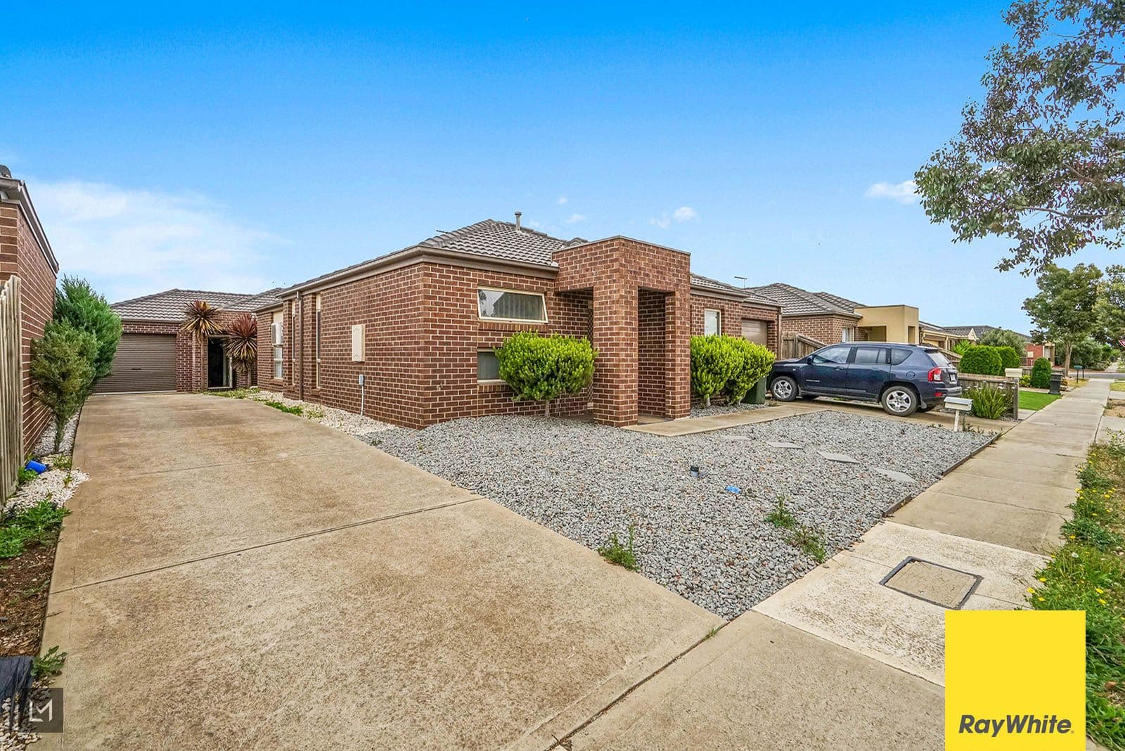 49 Westmeadows Lane, Truganina VIC 3029, Truganina - Thumbnail 3