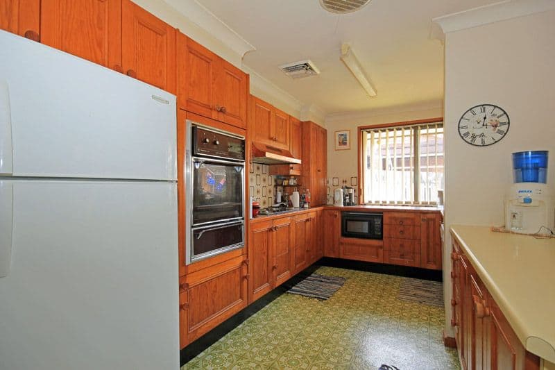 15 Heathcote Street, PICTON NSW 2571, Picton - Thumbnail 2