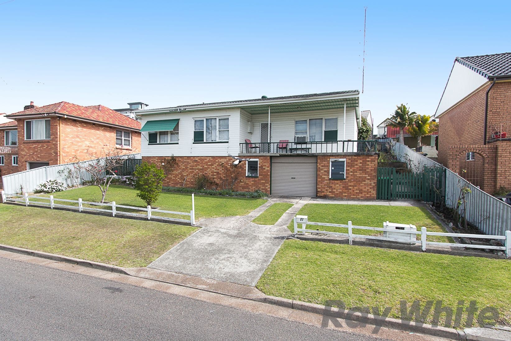 17 Dickinson Street, Charlestown - Image 1